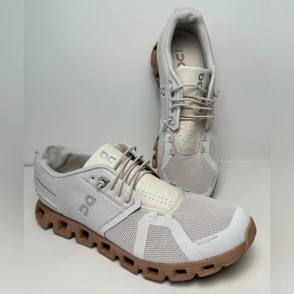 On Cloud 5 Shoes Women's Size 9.5 Sand/Rosebrown Sneakers Athleisure Running - Picture 2 of 9